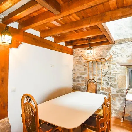 Chalet La Casita Azul, Preciosa Casa De Montana